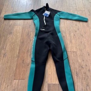 Brand New Wetsuit - Men's Size M